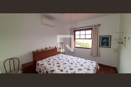 Casa para alugar com 380m², 4 quartos e 4 vagas Casa para alugar com 380m², 4 quartos e 4 vagasSuíte 1