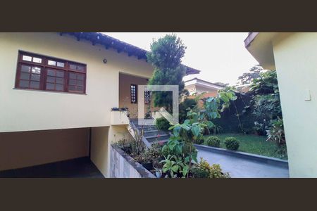 Casa para alugar com 380m², 4 quartos e 4 vagas Casa para alugar com 380m², 4 quartos e 4 vagasGaragem