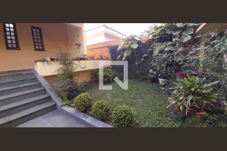 Casa para alugar com 380m², 4 quartos e 4 vagas Casa para alugar com 380m², 4 quartos e 4 vagasGaragem