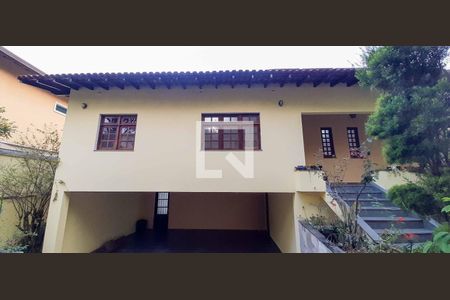 Casa para alugar com 380m², 4 quartos e 4 vagas Casa para alugar com 380m², 4 quartos e 4 vagasGaragem