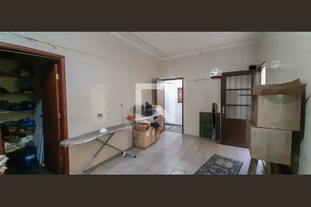 Casa para alugar com 380m², 4 quartos e 4 vagas Casa para alugar com 380m², 4 quartos e 4 vagasÁrea de Serviço