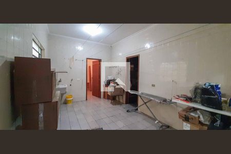 Casa para alugar com 380m², 4 quartos e 4 vagas Casa para alugar com 380m², 4 quartos e 4 vagasÁrea de Serviço