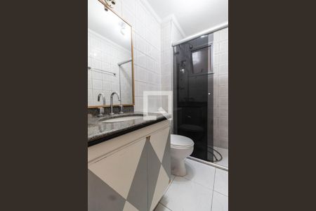 Apartamento à venda com 90m², 3 quartos e 2 vagas Apartamento à venda com 90m², 3 quartos e 2 vagasBanheiro