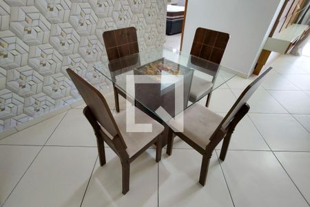 Sala de apartamento para alugar com 2 quartos, 66m² em Vila Tupi, Praia Grande