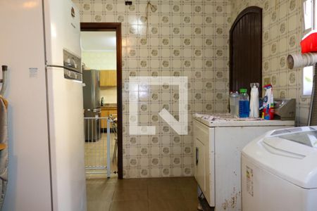 Casa à venda com 280m², 3 quartos e 5 vagasÁrea de Serviço