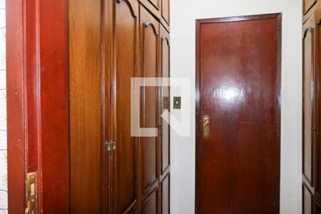 Casa à venda com 280m², 3 quartos e 5 vagasCloset da Suíte