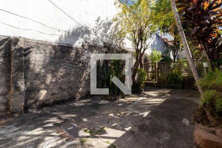 Casa para alugar com 203m², 3 quartos e 2 vagasQuintal