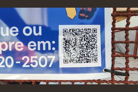 Casa para alugar com 203m², 3 quartos e 2 vagasFachada + Plaquinha