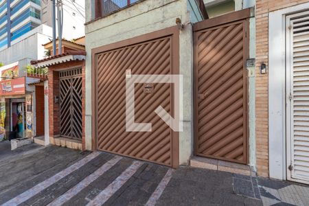 Casa para alugar com 203m², 3 quartos e 2 vagasFachada