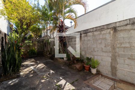 Casa para alugar com 203m², 3 quartos e 2 vagasQuintal