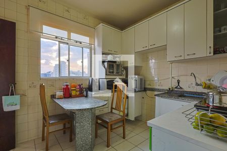 Apartamento à venda com 85m², 3 quartos e 2 vagas Apartamento à venda com 85m², 3 quartos e 2 vagasCozinha