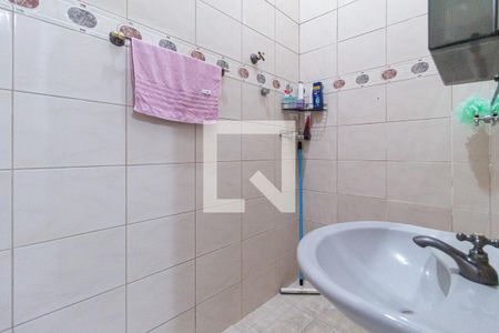 Casa à venda com 210m², 4 quartos e 1 vagaBanheiro 