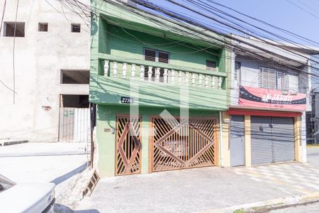 Casa à venda com 210m², 4 quartos e 1 vagaFachada