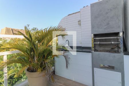 Apartamento à venda com 160m², 3 quartos e 2 vagas Apartamento à venda com 160m², 3 quartos e 2 vagasTerraço