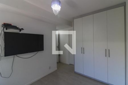 Apartamento à venda com 160m², 3 quartos e 2 vagas Apartamento à venda com 160m², 3 quartos e 2 vagasSuíte 2