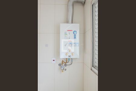 Casa de condomínio à venda com 128m², 3 quartos e 1 vagaAquecedor