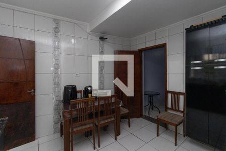 Casa à venda com 106m², 2 quartos e 2 vagas Casa à venda com 106m², 2 quartos e 2 vagasCozinha