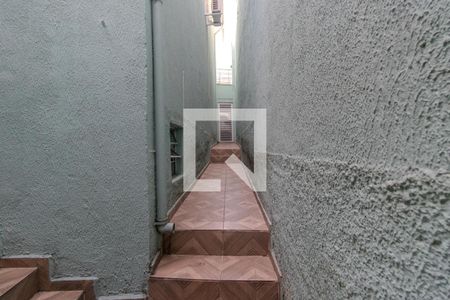 Casa à venda com 106m², 2 quartos e 2 vagas Casa à venda com 106m², 2 quartos e 2 vagasCorredor Lateral