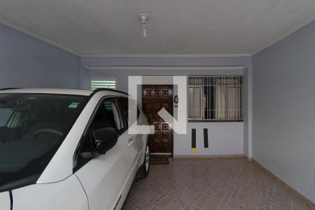 Casa à venda com 106m², 2 quartos e 2 vagas Casa à venda com 106m², 2 quartos e 2 vagasGaragem
