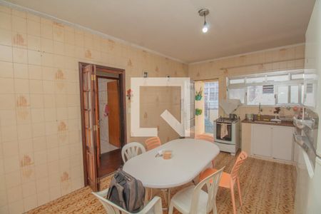 Casa à venda com 300m², 3 quartos e 5 vagas Casa à venda com 300m², 3 quartos e 5 vagasCozinha