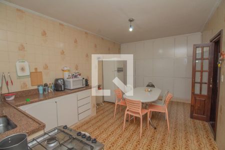 Casa à venda com 300m², 3 quartos e 5 vagas Casa à venda com 300m², 3 quartos e 5 vagasCozinha