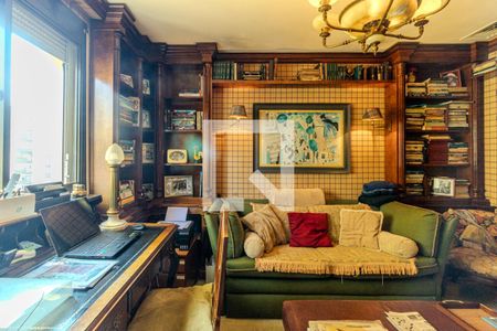 Apartamento à venda com 320m², 4 quartos e 4 vagasSuíte 1