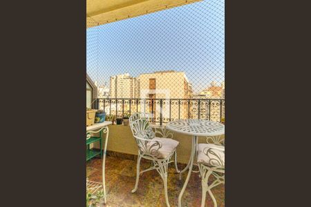 Apartamento à venda com 320m², 4 quartos e 4 vagasVaranda da Suíte 4