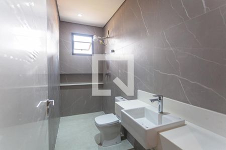 Casa à venda com 225m², 3 quartos e 4 vagas Casa à venda com 225m², 3 quartos e 4 vagasBanheiro Social no 2° Pavimento