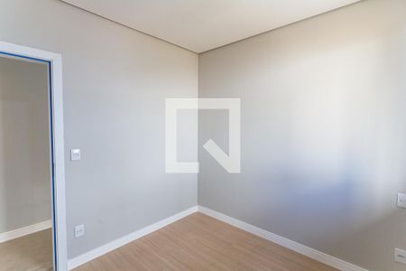 Casa à venda com 225m², 3 quartos e 4 vagas Casa à venda com 225m², 3 quartos e 4 vagasQuarto 3 no 2° Pavimento