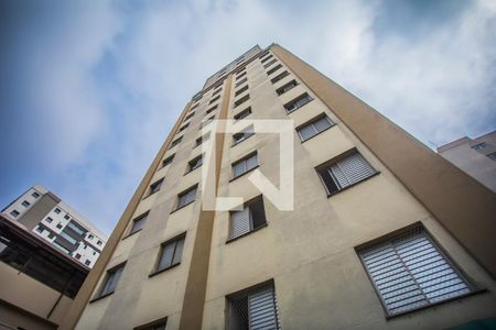 Apartamento à venda com 78m², 2 quartos e 1 vaga Apartamento à venda com 78m², 2 quartos e 1 vagaFachada