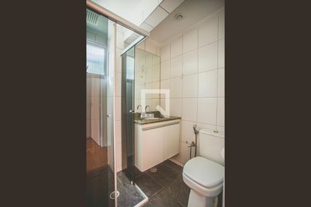 Apartamento à venda com 78m², 2 quartos e 1 vaga Apartamento à venda com 78m², 2 quartos e 1 vagaBanheiro