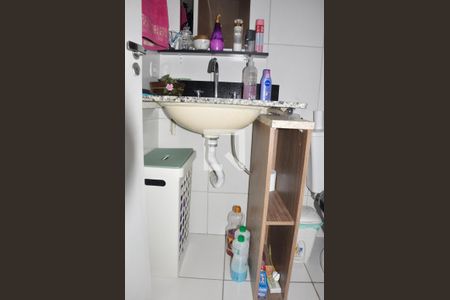 Casa à venda com 181m², 4 quartos e 2 vagasCasa 02 - Banheiro