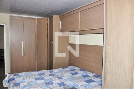 Casa à venda com 181m², 4 quartos e 2 vagasCasa 01 - Quarto 01