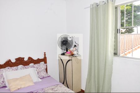 Casa à venda com 181m², 4 quartos e 2 vagasCasa 02 - Quarto