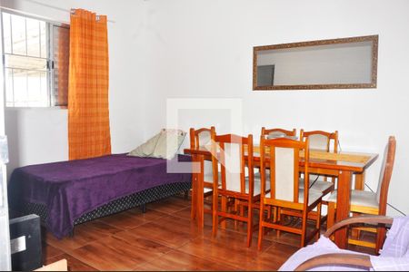 Casa à venda com 181m², 4 quartos e 2 vagasCasa 02 - Sala de Jantar