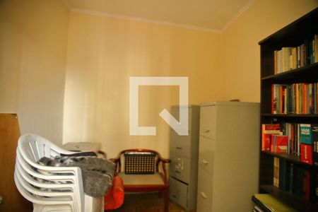 Casa à venda com 250m², 4 quartos e 3 vagasQuarto- edícula