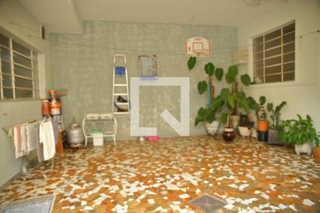 Casa à venda com 250m², 4 quartos e 3 vagasQuintal