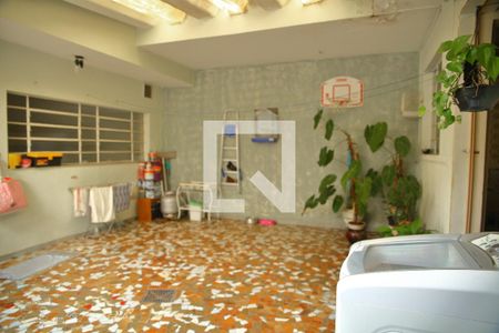 Casa à venda com 250m², 4 quartos e 3 vagasQuintal/ Área de Serviço