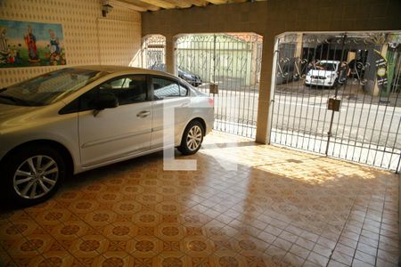 Casa à venda com 250m², 4 quartos e 3 vagasGaragem