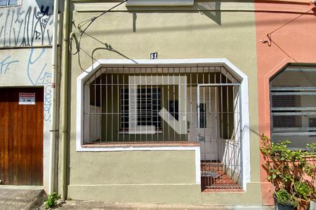 Casa à venda com 84m², 2 quartos e sem vagaFachada
