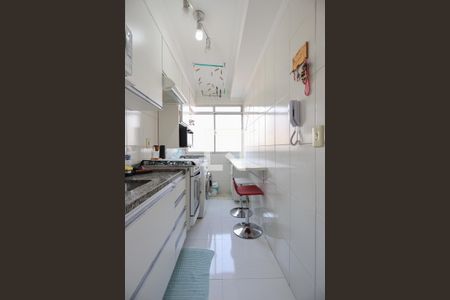 Apartamento à venda com 50m², 3 quartos e sem vagaCozinha e Área de Serviço