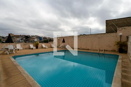 Apartamento à venda com 50m², 3 quartos e sem vagaÁrea comum - Piscina