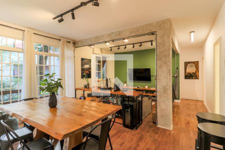 Sala de apartamento à venda com 2 quartos, 84m² em Vila Cordeiro, São Paulo