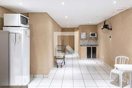 Apartamento à venda com 83m², 2 quartos e sem vagaÁrea Comum - Salão de Festas