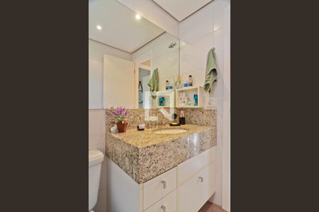 Apartamento à venda com 116m², 4 quartos e 3 vagas Apartamento à venda com 116m², 4 quartos e 3 vagasBanheiro Social