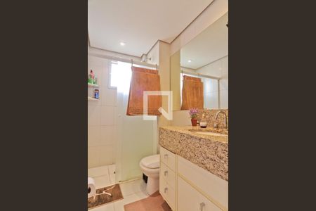 Apartamento à venda com 116m², 4 quartos e 3 vagas Apartamento à venda com 116m², 4 quartos e 3 vagasBanheiro Social