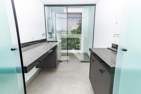 Apartamento à venda com 187m², 3 quartos e 3 vagasLavanderia