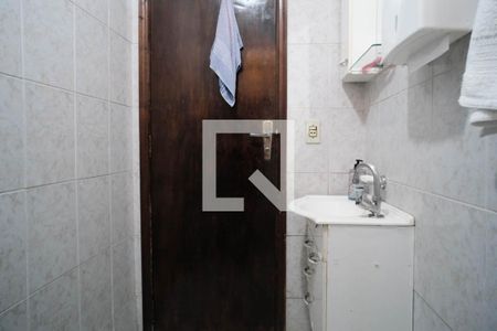 Casa à venda com 200m², 4 quartos e 3 vagasBanheiro 3