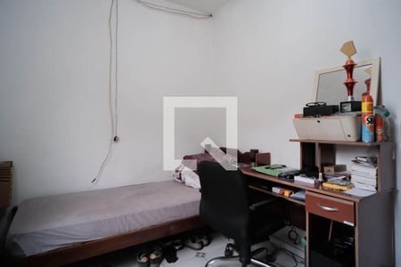 Casa à venda com 200m², 4 quartos e 3 vagasQuarto 2