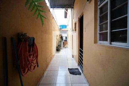 Casa à venda com 200m², 4 quartos e 3 vagasCorredor